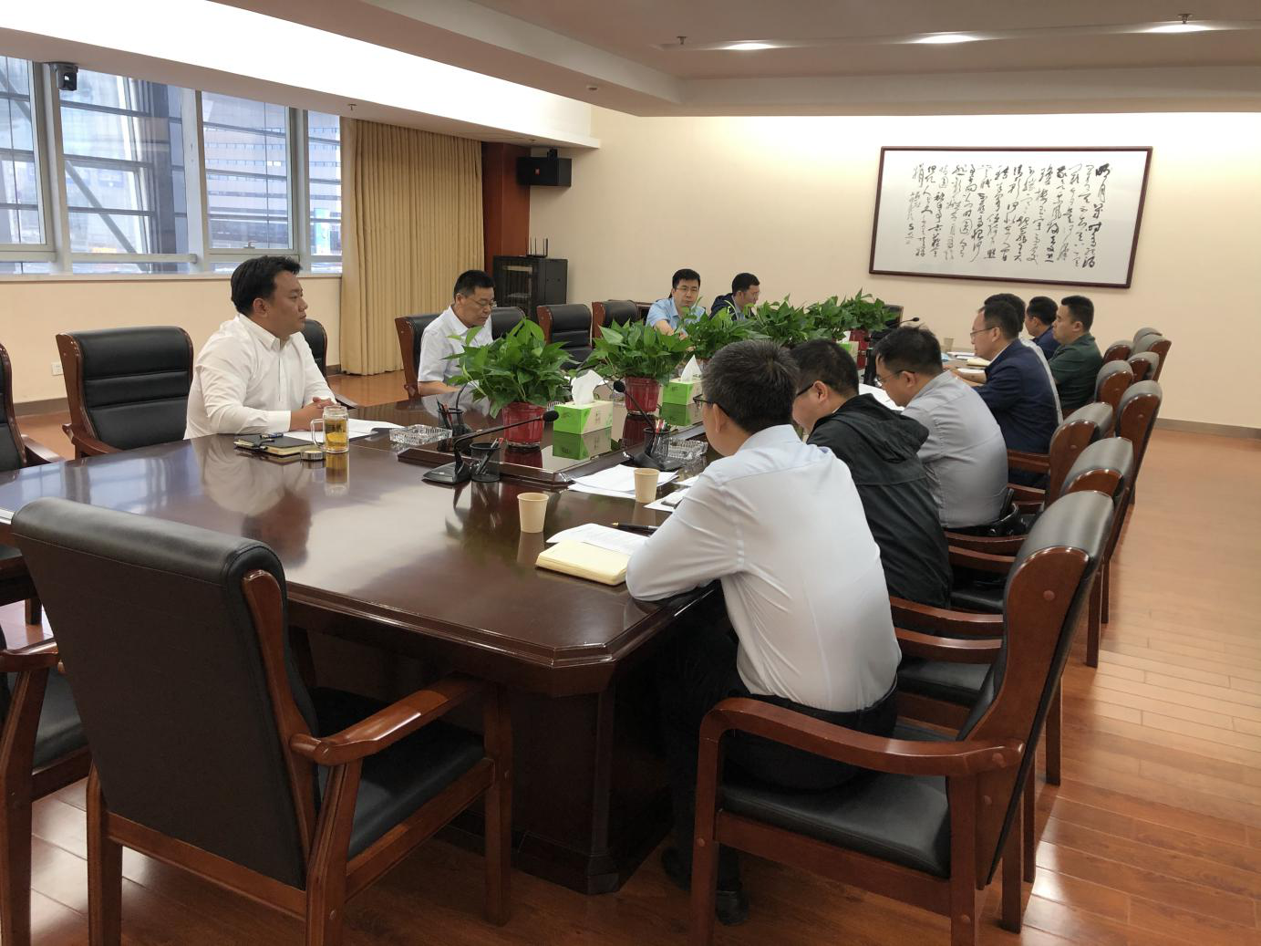 贾泉涌董事长调理集团工程项目希望情形